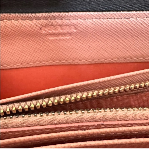 PRADA Long Zipper Wallet - Picture 9 of 16